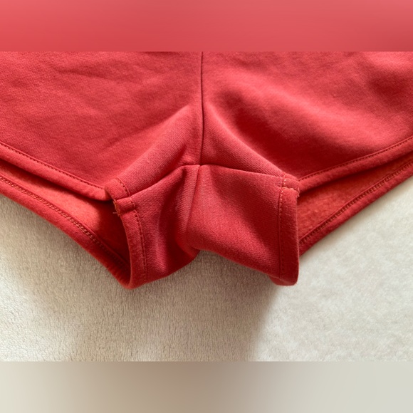 Gymshark OG Legacy Shorts  Brick Red - Picture 6 of 7